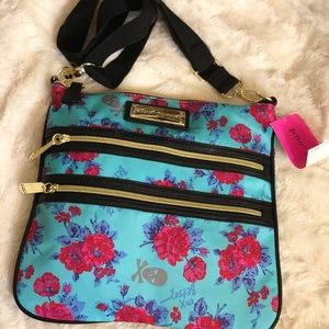 💙 NWT ADORABLE BETSEY JOHNSON CROSSBODY BAG 💙